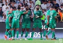 يستضيف ملعب الأول بارك مساء غدٍ السبت مواجهة مرتقبة تجمع بين النصر والحزم، ضمن منافسات الجولة الثالثة والعشرين من دوري روشن السعودي لموسم 2025-2026، وتقام مباراة فى تمام الساعة العاشرة مساء بتوقيت مكة المكرمة وبغداد والقدس والاردن والدوحة ، وتقام مباراة فى تمام الساعة التاسعة مساء بتوقيت القاهرة وليبيا والسودان ، وتقام مباراة فى تمام الساعة الثامنة مساء بتوقيت المغرب والجزائر وتونس ولمغرب . كيف تشاهد مباراة النصر والحزم في دوري روشن السعودي 2025-2026 عبر الإنترنت؟ أصدرت شبكة ثمانية تطبيقها الخاص الذي يمكن من خلاله مشاهدة مباراة النصر والحزم في دوري روشن السعودي 2025-2026 عبر الإنترنت. من معلق مباراة النصر والحزم في دوري روشن السعودي 2025-2026؟ سوف يتم إذاعة مباراة النصر والحزم في دوري روشن السعودي 2025-2026 بتعليق فارس عوض. متى موعد مباراة النصر والحزم في دوري روشن السعودي 2025-2026؟ موعد مباراة النصر والحزم في دوري روشن السعودي 2025-2026 هو يوم السبت الموافق 21 فبراير /شباط 2026، على ملعب الأول بارك. وتنطلق صافرة بداية المباراة في تمام العاشرة مساء (22:00) بتوقيت السعودية، الحادية عشر مساء (23:00) بتوقيت الإمارات.